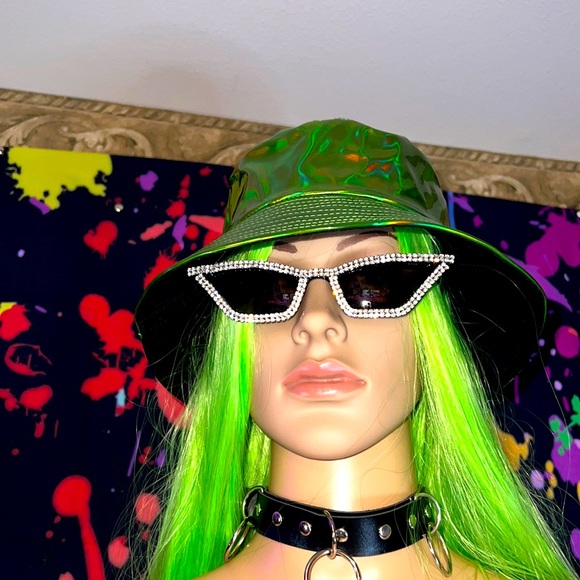 New, Holographic Green Bucket Hat - Picture 2 of 3